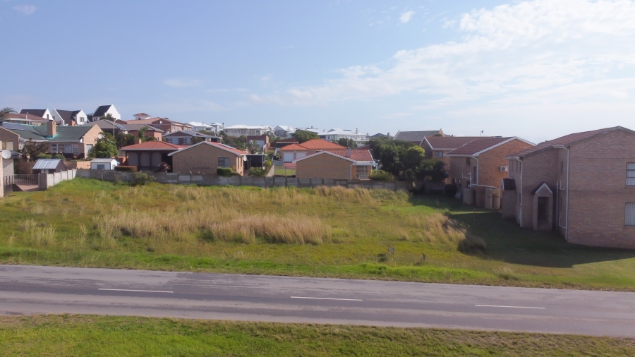 0 Bedroom Property for Sale in Wavecrest Eastern Cape